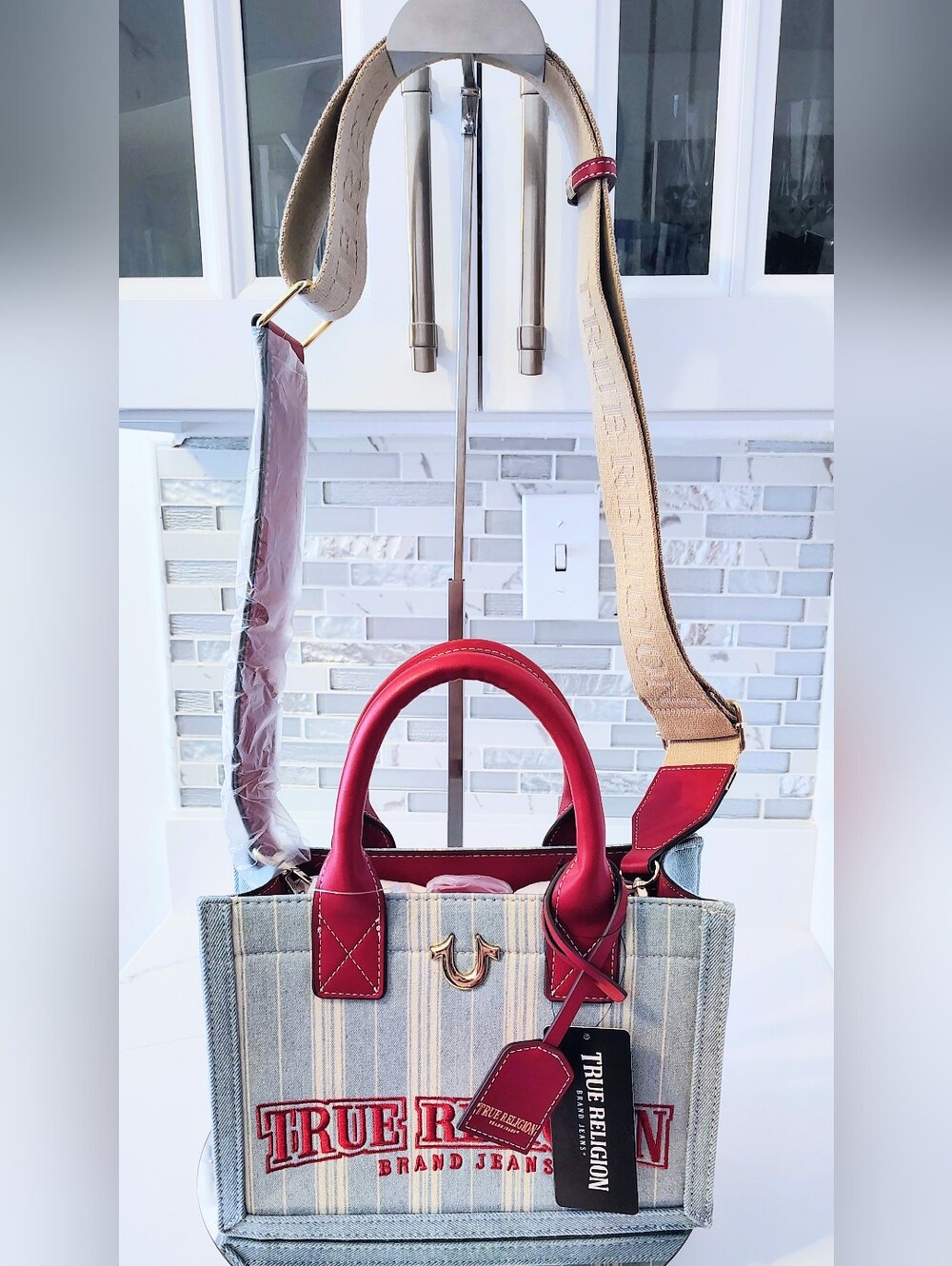 NWT True Religion Denim Tote Bag - Red Leather Trim - Picture 4 of 7